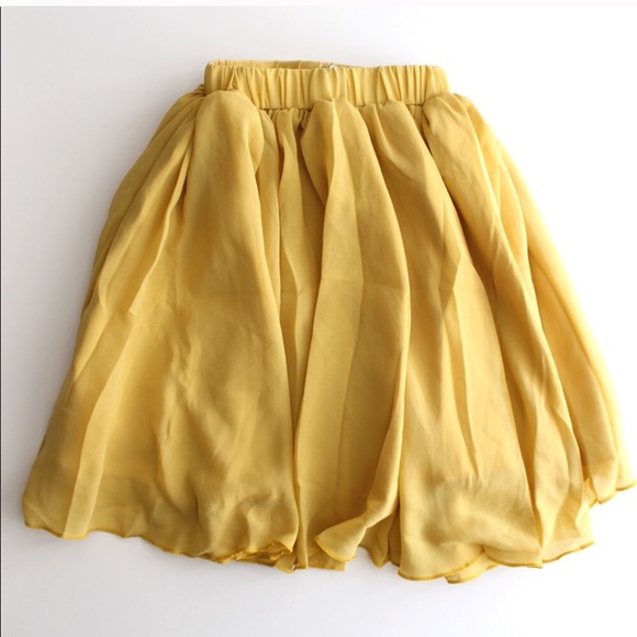 Mustard Maxi Skirt - Picture 4 of 4